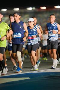 BIB: 41014, 42033
                            <button type="button" onclick="openModal(23227929)" class="btn btn-primary btn-sm float-right btn-popup" data-toggle="modal" data-target=".modal-high-quality">
                        <i class="fas fa-shopping-cart"></i> Add to Cart
                    </button>
                                            <button type="button" onclick="isThisMe(23227929, true)" class="btn btn-success btn-sm float-right btn-popup btn-isme hidden" data-toggle="tooltip" data-placement="bottom" title="นี่คือรูปของคุณใช่ไหม คลิกที่นี่เพื่อเอาเข้าอัลบั้ม">
                        <i class="fas fa-plus"></i> Add to album
                    </button>
                    <button type="button" onclick="isThisMe(23227929, false)" class="btn btn-warning btn-sm float-right btn-popup btn-isnotme hidden">
                        <i class="fas fa-ban"></i> Remove from album
                    </button>